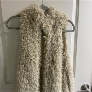 Cream furry vest, super soft